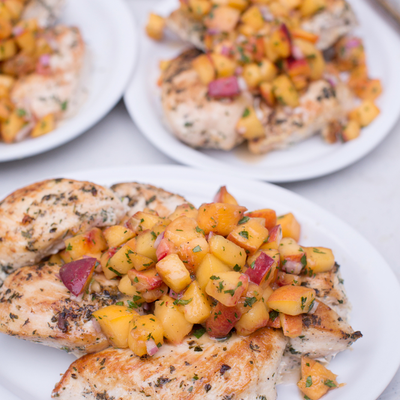 Spicy chicken peach and corn salad