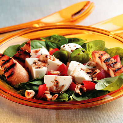 Spinach, Bocconcini and Hazelnut Salad