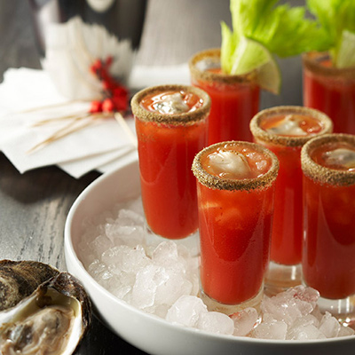 Shooter d’huîtres au Bloody Caesar